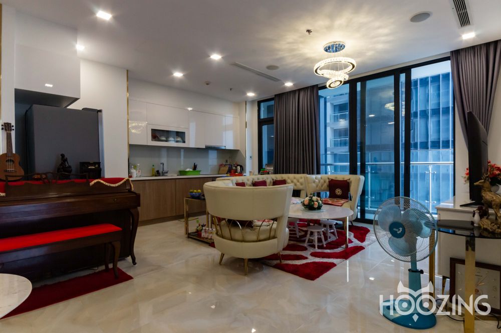 3 bedrooms Apartment in District 1, Vietnam No. 18357