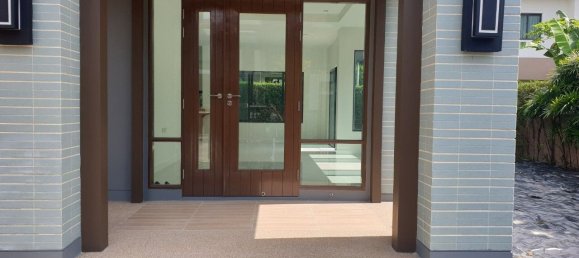 3 Schlafzimmer Haus in Bang Khen, Thailand, Nr. 68408 5