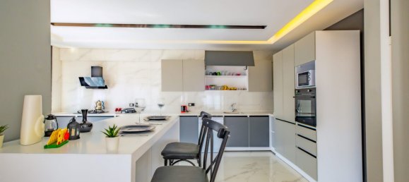 Villa 9+1 in Kemer, Turkey, Nr. 27810 5