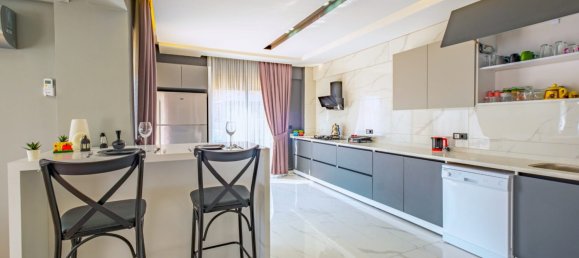 Villa 9+1 in Kemer, Turkey, Nr. 27810 6