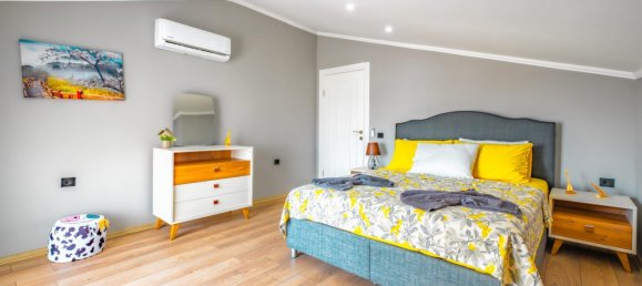 Villa 9+1 in Kemer, Turkey, Nr. 27810 12