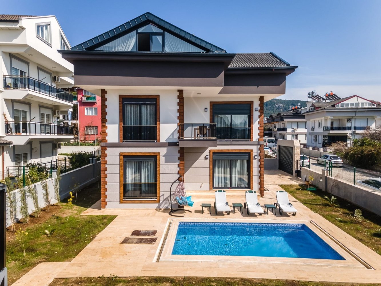 Villa 9+1 in Kemer, Turkey, Nr. 27810
