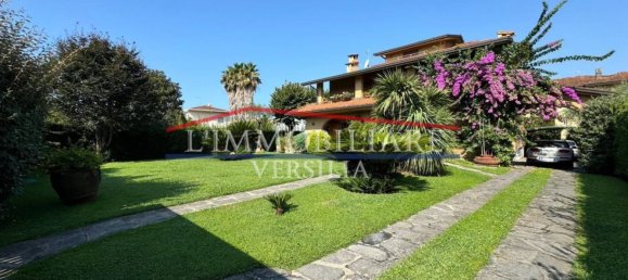 3 bedrooms Villa in Forte dei Marmi, Italy No. 116989 4