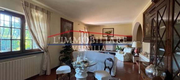 3 bedrooms Villa in Forte dei Marmi, Italy No. 116989 11