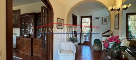3 bedrooms Villa in Forte dei Marmi, Italy No. 116989 9