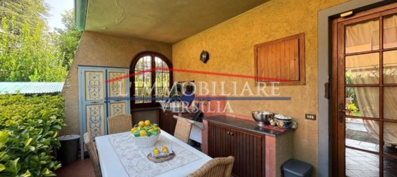 3 bedrooms Villa in Forte dei Marmi, Italy No. 116989 44