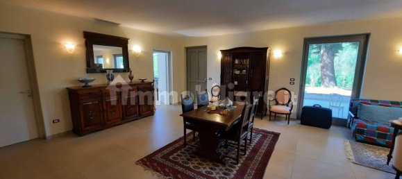 4 غرف نوم منزل في Corneliano d'Alba, Italy رقم 49735 2