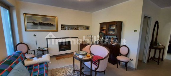 4 غرف نوم منزل في Corneliano d'Alba, Italy رقم 49735 3