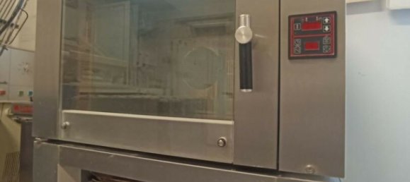 150m² Commercial property in Chinon, France No. 241157 7