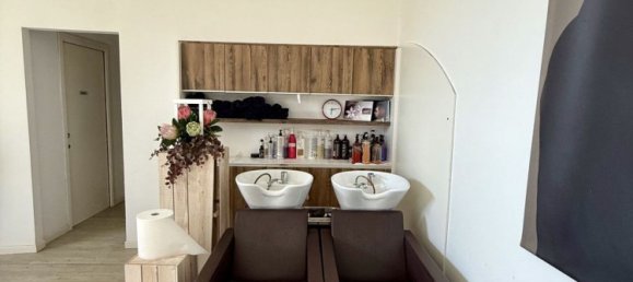 Коммерческая недвижимость 110м² в Падуя, Италия № 276705 5