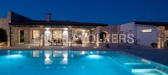 4 Schlafzimmer Villa in Carmiano, Italy, Nr. 126292 6