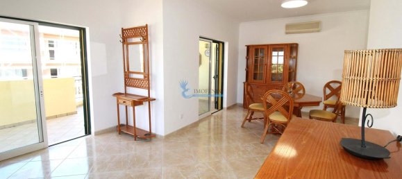 Apartamento de 2 dormitorios en Quarteira, Portugal No. 80754 5