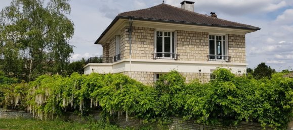 Casa de 6 dormitorios en Vaucresson, France No. 163189 4