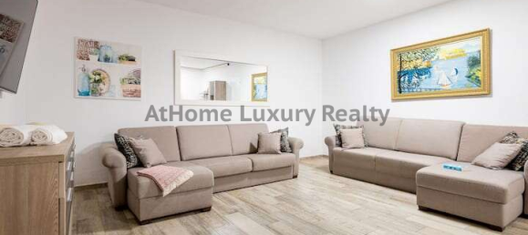 4 bedrooms House in Adeje, Spain No. 24989 17