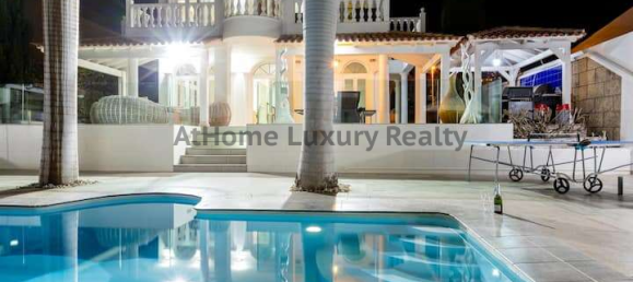 4 bedrooms House in Adeje, Spain No. 24989 5