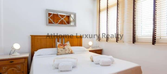 4 bedrooms House in Adeje, Spain No. 24989 25