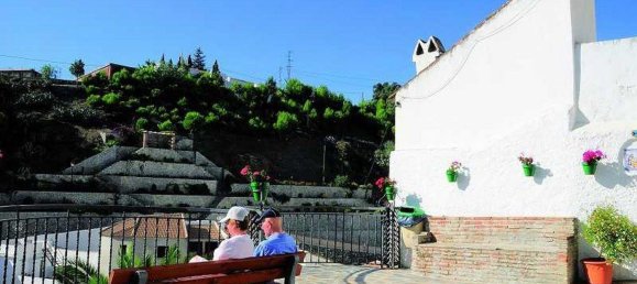 3 غرف نوم تاون هاوس في Salares, Spain رقم 59459 35