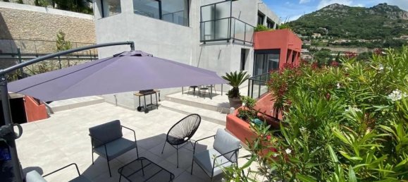 4 bedrooms Villa in Alpes-Maritimes, France No. 342551 2