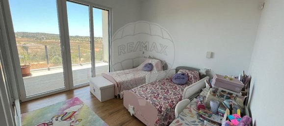 Дом с 4 спальнями в Мешильоейра Гранде, Португалия № 23442 27