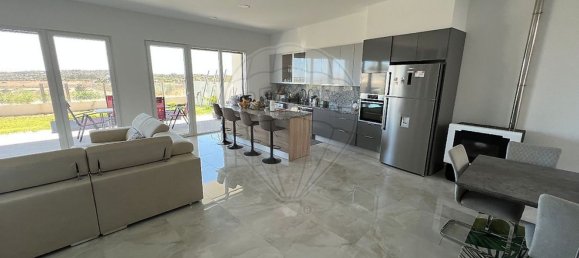 Дом с 4 спальнями в Мешильоейра Гранде, Португалия № 23442 9