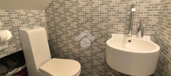 3 rooms House in Civita Castellana, Italy No. 256415 16