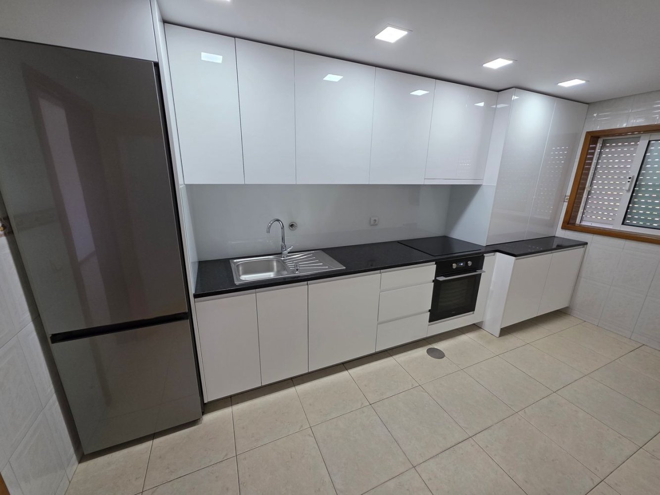 3 غرف نوم شقة في Oliveira de Azemeis, Portugal رقم 295934