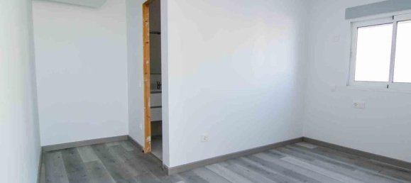 3 bedrooms House in Santa Pola, Spain No. 170288 14