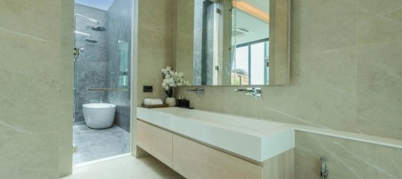 3 bedrooms House for sale in Layan Beach, Phuket, Southern Thailand, Thailand № 78936 13