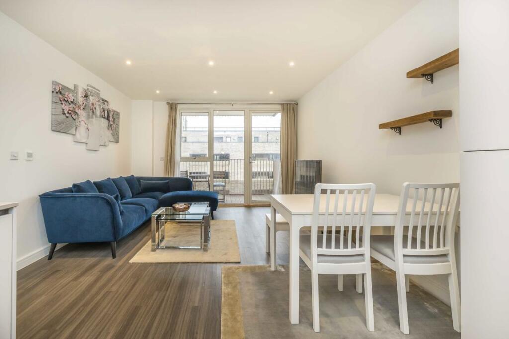 1 bedroom Apartment in Acton, United Kingdom No. 10026