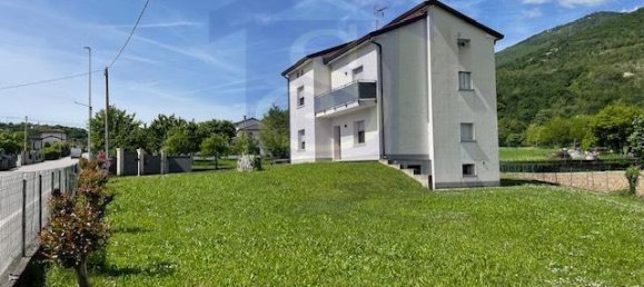 9-Zimmer Haus in Pordenone, Italy, Nr. 23826 3