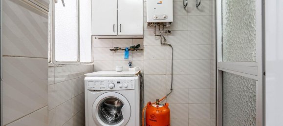 Apartamento de 3 dormitorios en Granada, Spain No. 142081 18