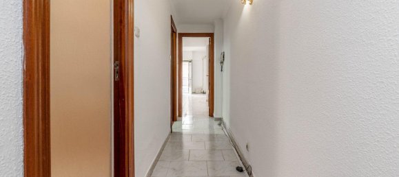 Apartamento de 3 dormitorios en Granada, Spain No. 142081 28