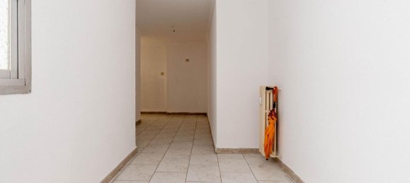 Apartamento de 3 dormitorios en Granada, Spain No. 142081 21