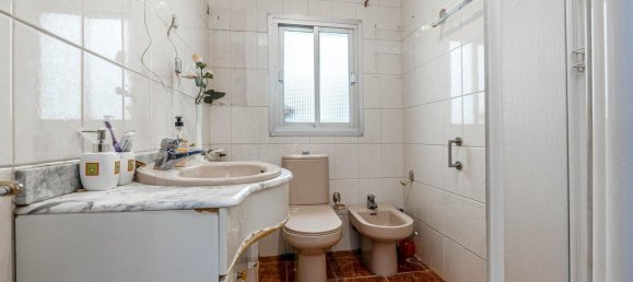 Apartamento de 3 dormitorios en Granada, Spain No. 142081 37