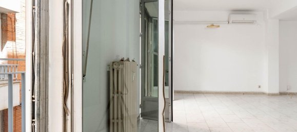Apartamento de 3 dormitorios en Granada, Spain No. 142081 44