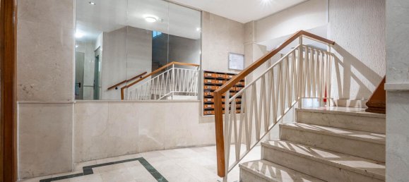 Apartamento de 3 dormitorios en Granada, Spain No. 142081 50
