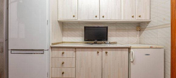 Apartamento de 3 dormitorios en Granada, Spain No. 142081 14