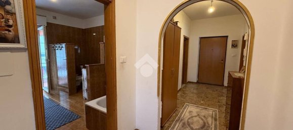 Apartamento de 3 dormitorios en Mezzolombardo, Italy No. 281859 18