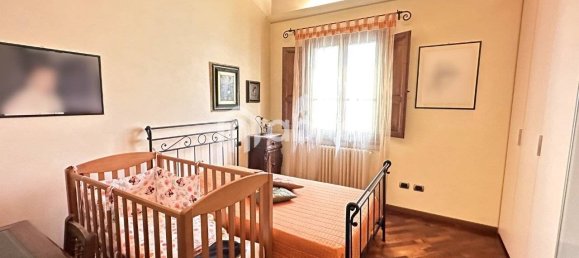 4 bedrooms Villa in Montevarchi, Italy No. 81372 14