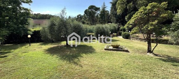 4 bedrooms Villa in Montevarchi, Italy No. 81372 34