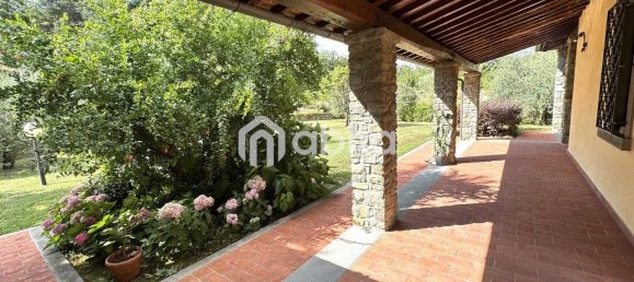 4 bedrooms Villa in Montevarchi, Italy No. 81372 33