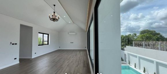 4 bedrooms Villa in Bang Lamung, Thailand No. 23615 7