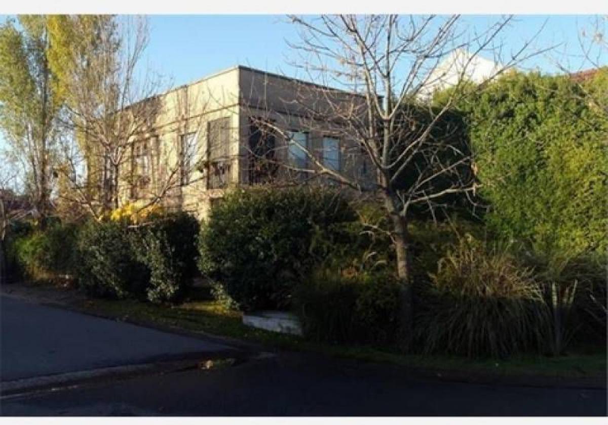 Casa T4 em Tigre, Argentina N.º 99292