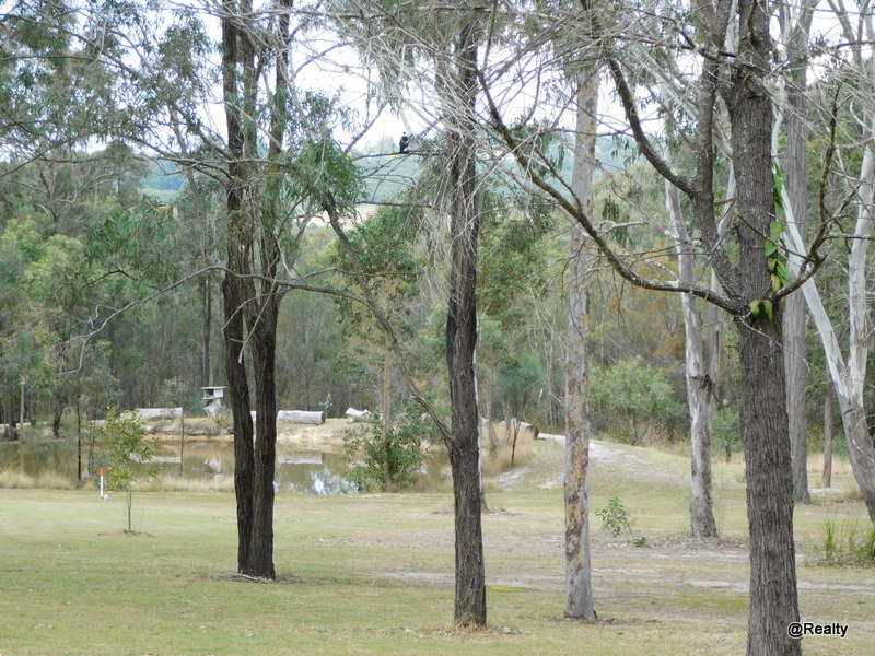 Terreno en Nanango, Australia 15230 m² No. 601