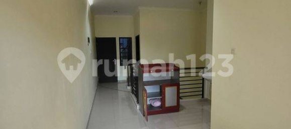 4 bedrooms House in Grogol Petamburan, Indonesia No. 1750 22