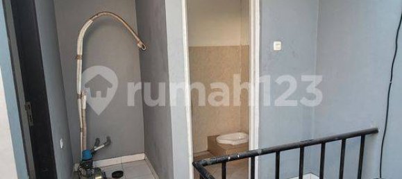 4 bedrooms House in Grogol Petamburan, Indonesia No. 1750 29