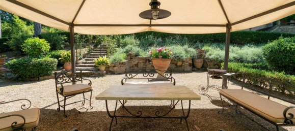 8 bedrooms Villa in Florence, Italy No. 212923 2