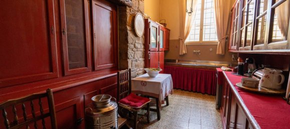 8 bedrooms Villa in Florence, Italy No. 212923 13