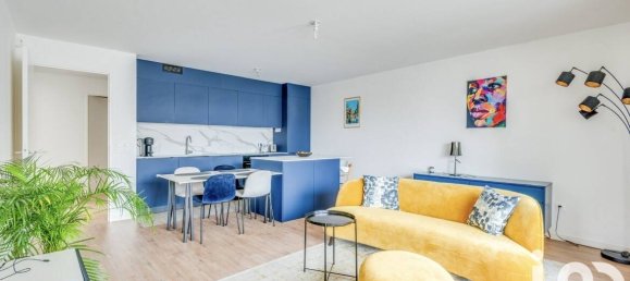 3 chambres Appartement à Pantin, France No. 144549 2