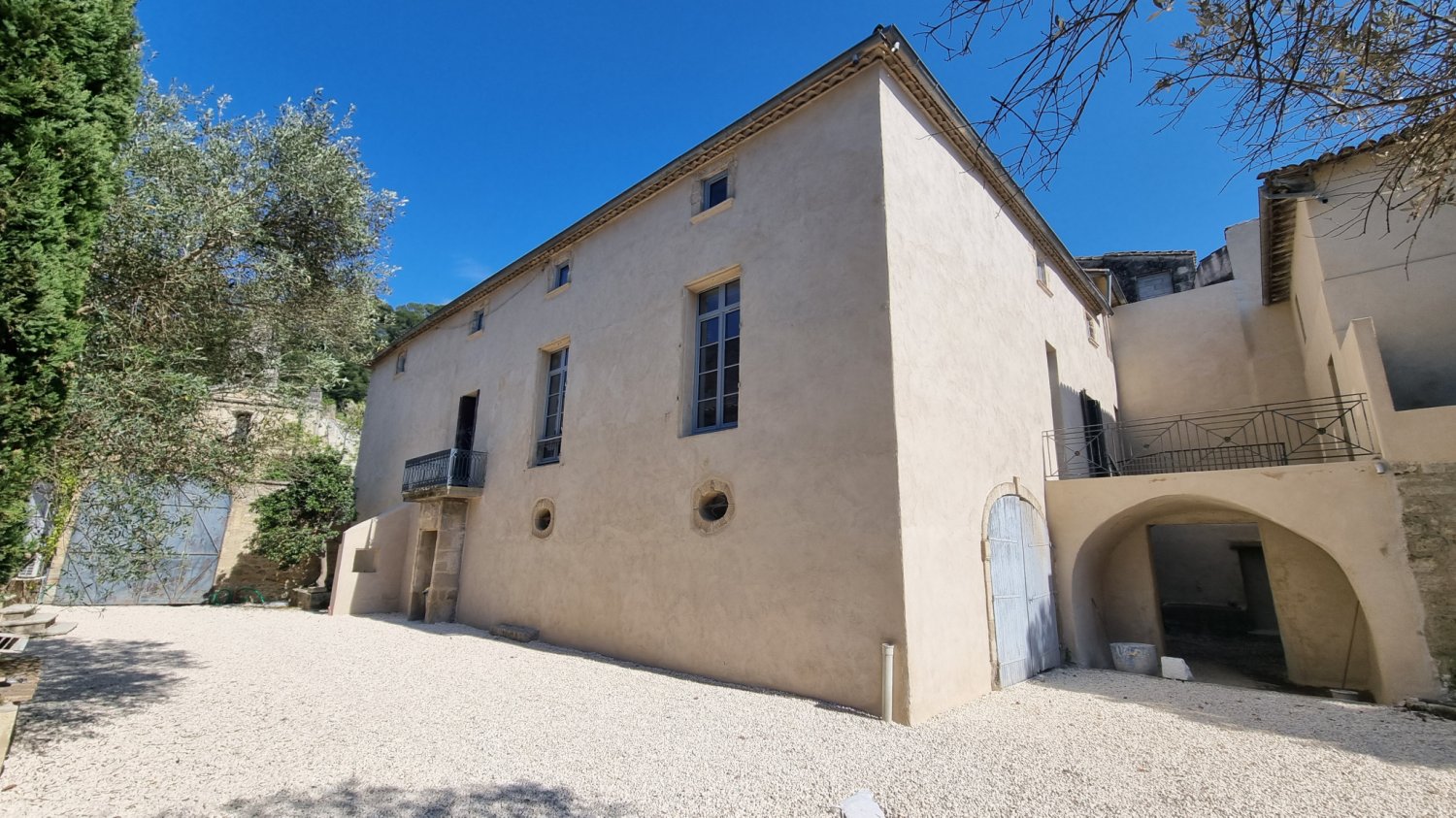 3 bedrooms Duplex in Sommieres, France No. 281943